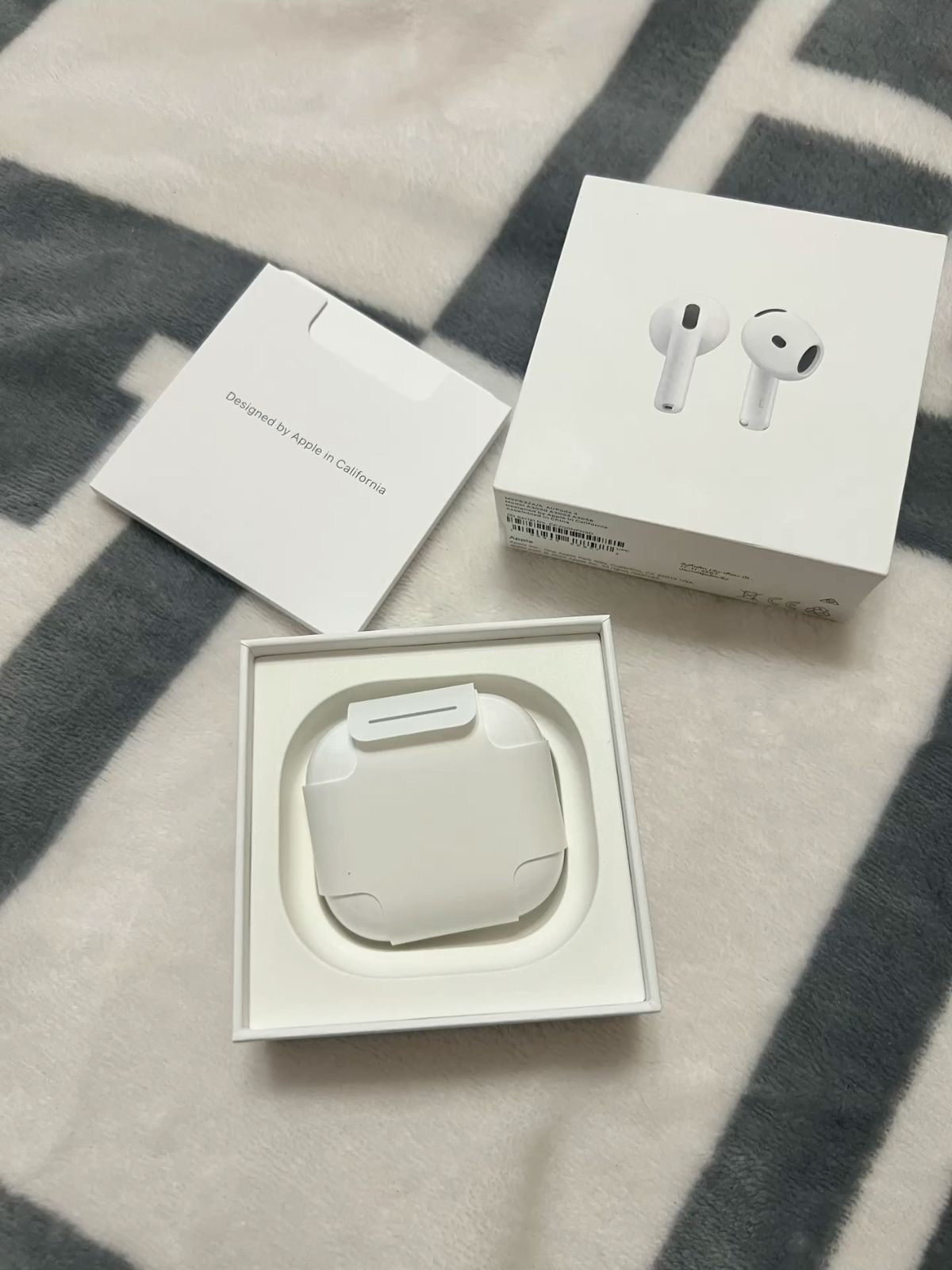 WearPods 4 -  [ ANC +  GPS Plus Edition ]